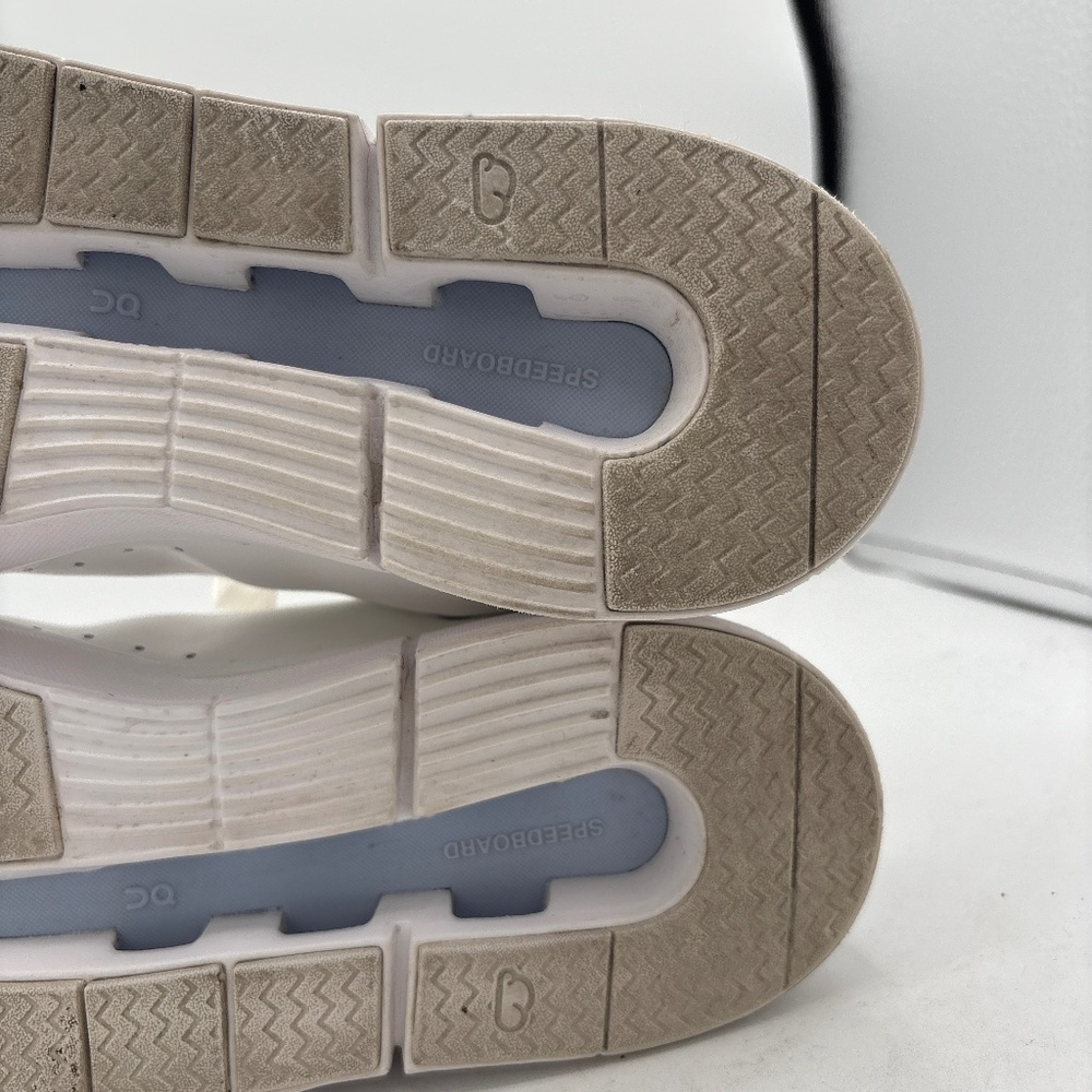 On Cloud The Roger Advantage White Fossil Sneaker 3WD10652763 Women's Size 10 - Picture 16 of 16
